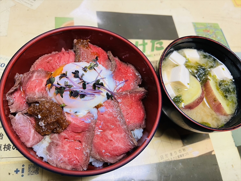 美味しい食事がもたらす心の満足